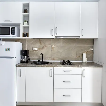 公寓式酒店 Indigo By Alz 那沃达利