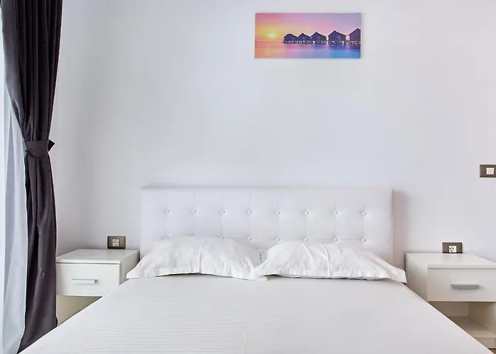 Indigo By Alz Năvodari