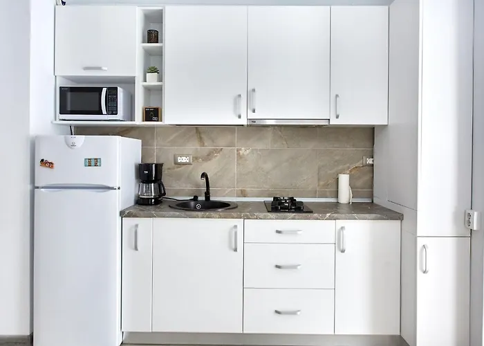 Aparthotel Indigo By Alz Năvodari