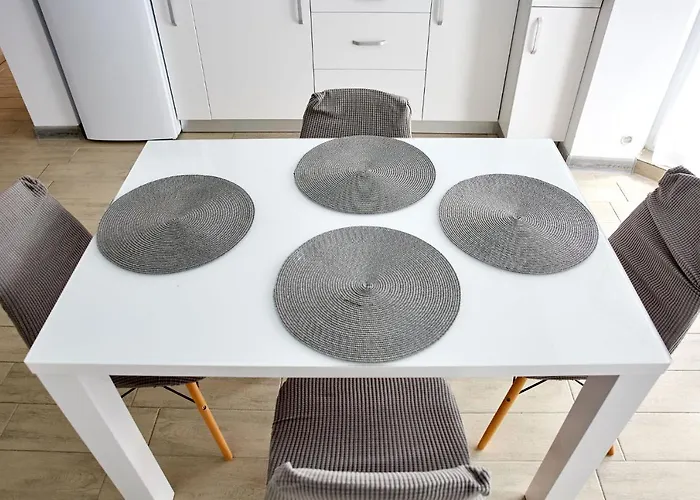 Indigo By Alz Aparthotel 3*