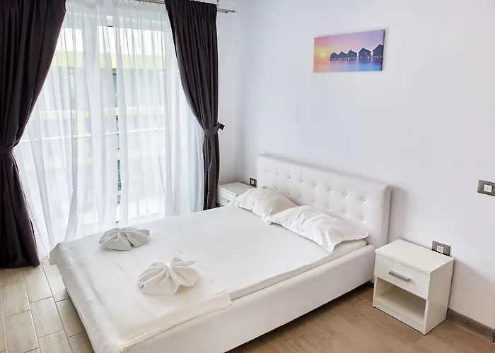 Aparthotel Indigo By Alz