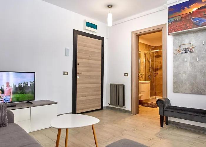 Aparthotel Indigo By Alz Năvodari