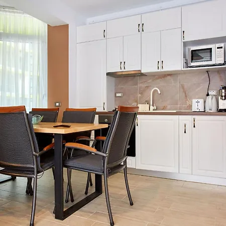 Indigo By Alz Hotel apartamentowy Năvodari